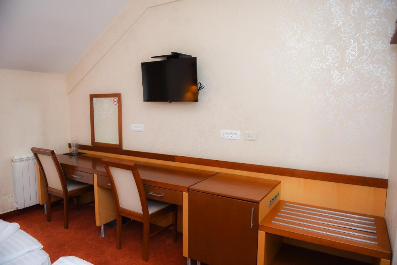 Hotel Marshal Nikšić Eksteriør bilde